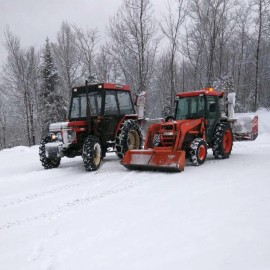Tracteurs avec souffleuses à neige